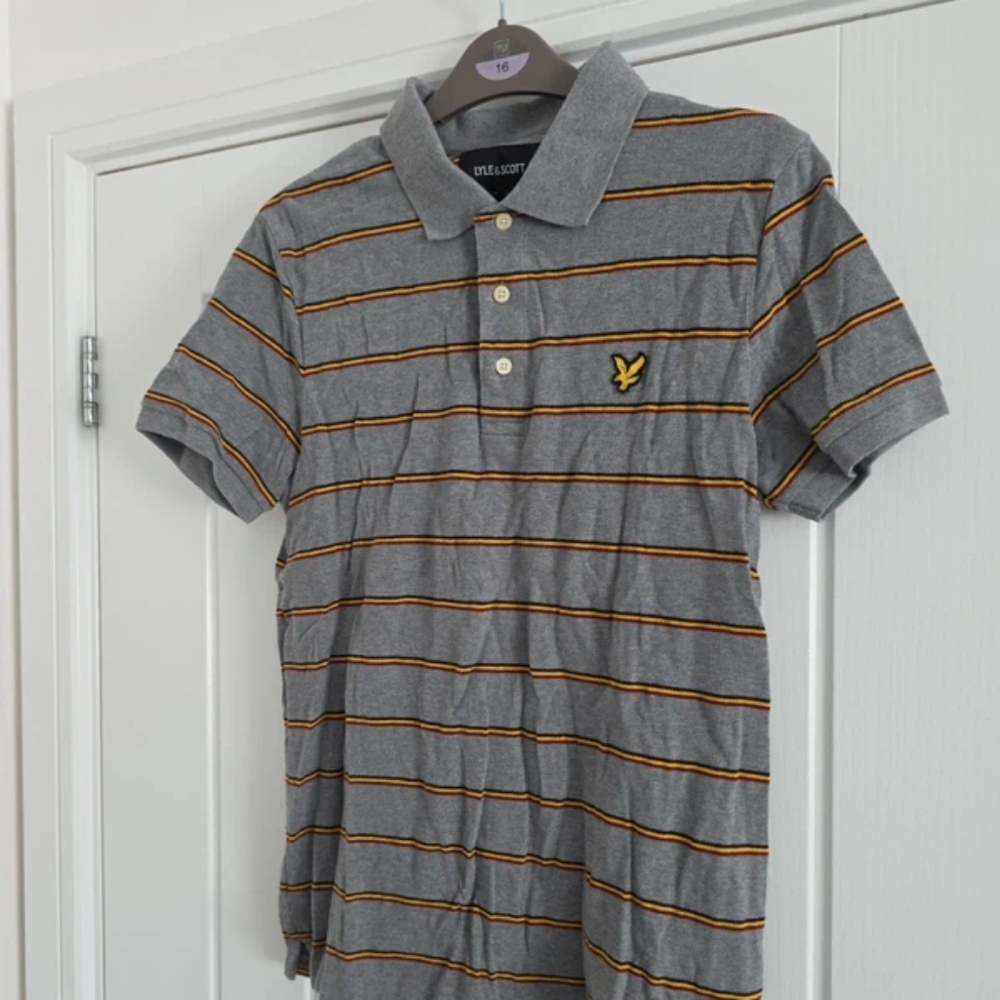 Lyle and Scott Polo T Shirt size small worn once